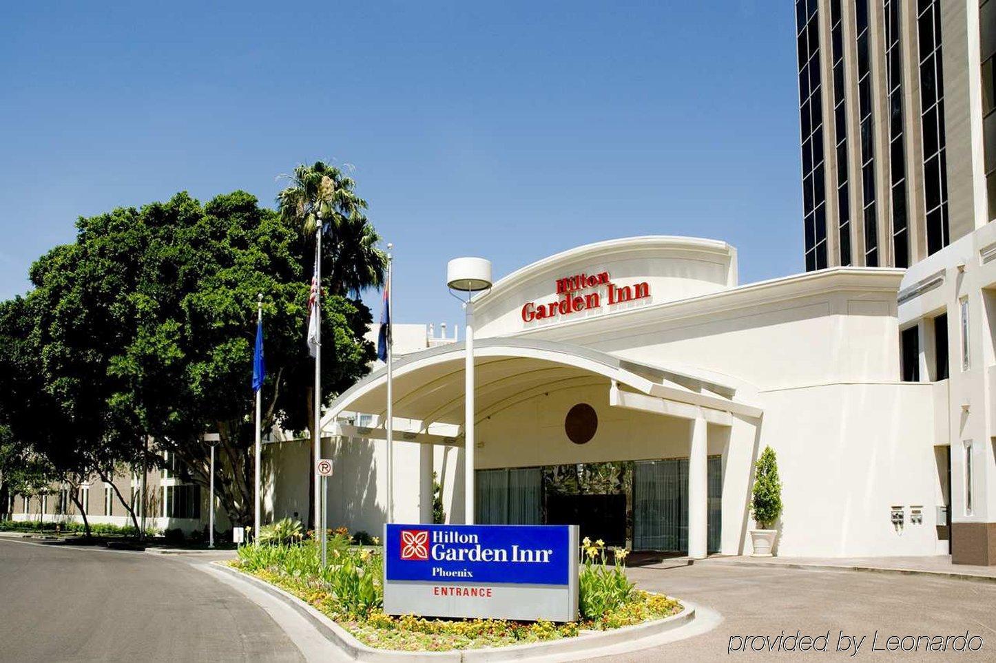 Hilton Garden Inn Phoenix Midtown Exterior photo